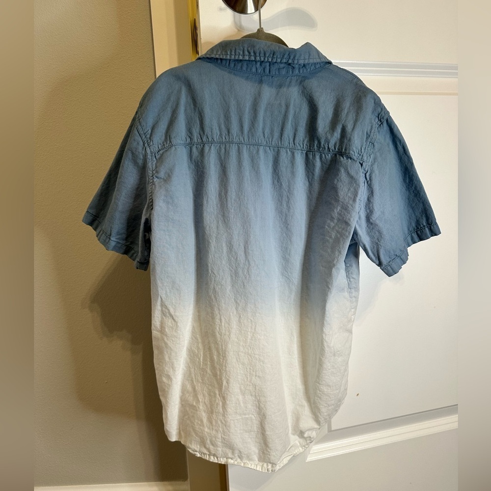 H&M Boys Short Sleeve Blue Ombré Button Down Shirt - Picture 2 of 3